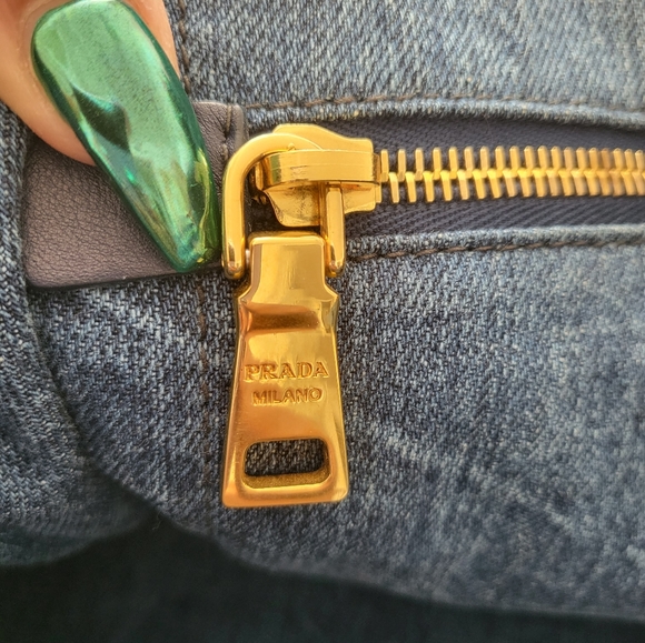 π PRADA Jean Large Tote Bag π, PRADA CanapΓ© Denim Large Handbag - Picture 8 of 8